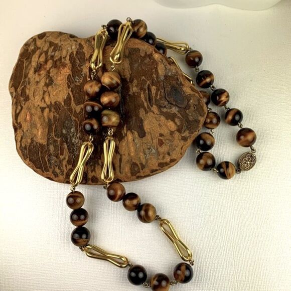 🟢3 items for $20 VINTAGE cats eyes gemstones with fancy clasp goldtone spacers - Picture 6 of 6